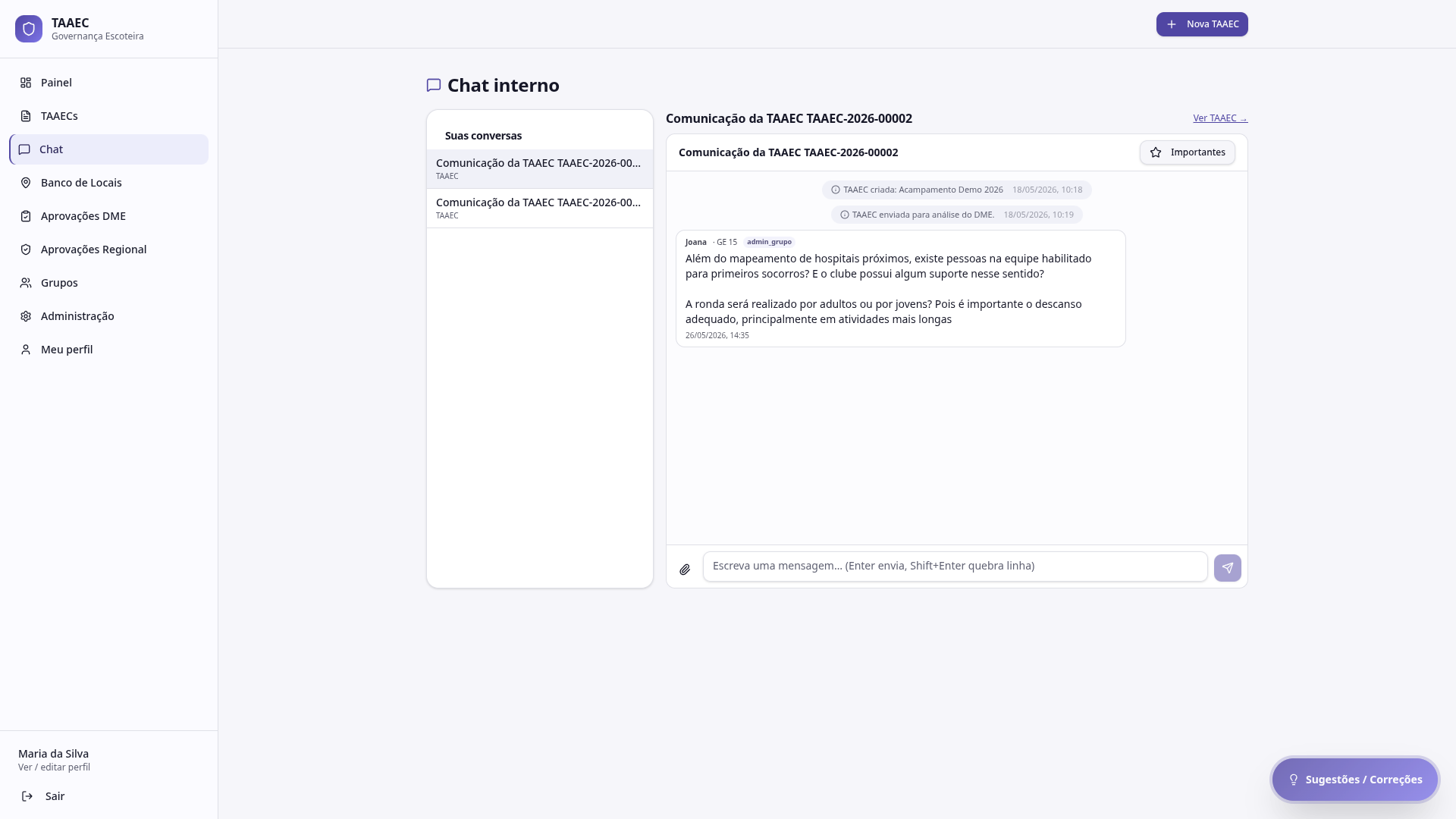 Conversa do chat aberta com histórico completo de mensagens, marcos automáticos e participantes